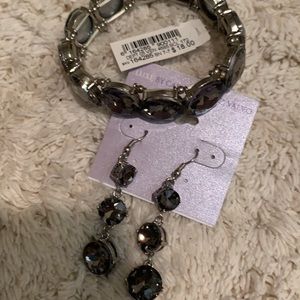 Gray Stone Crystal Bracelet/Pierced Earring Set